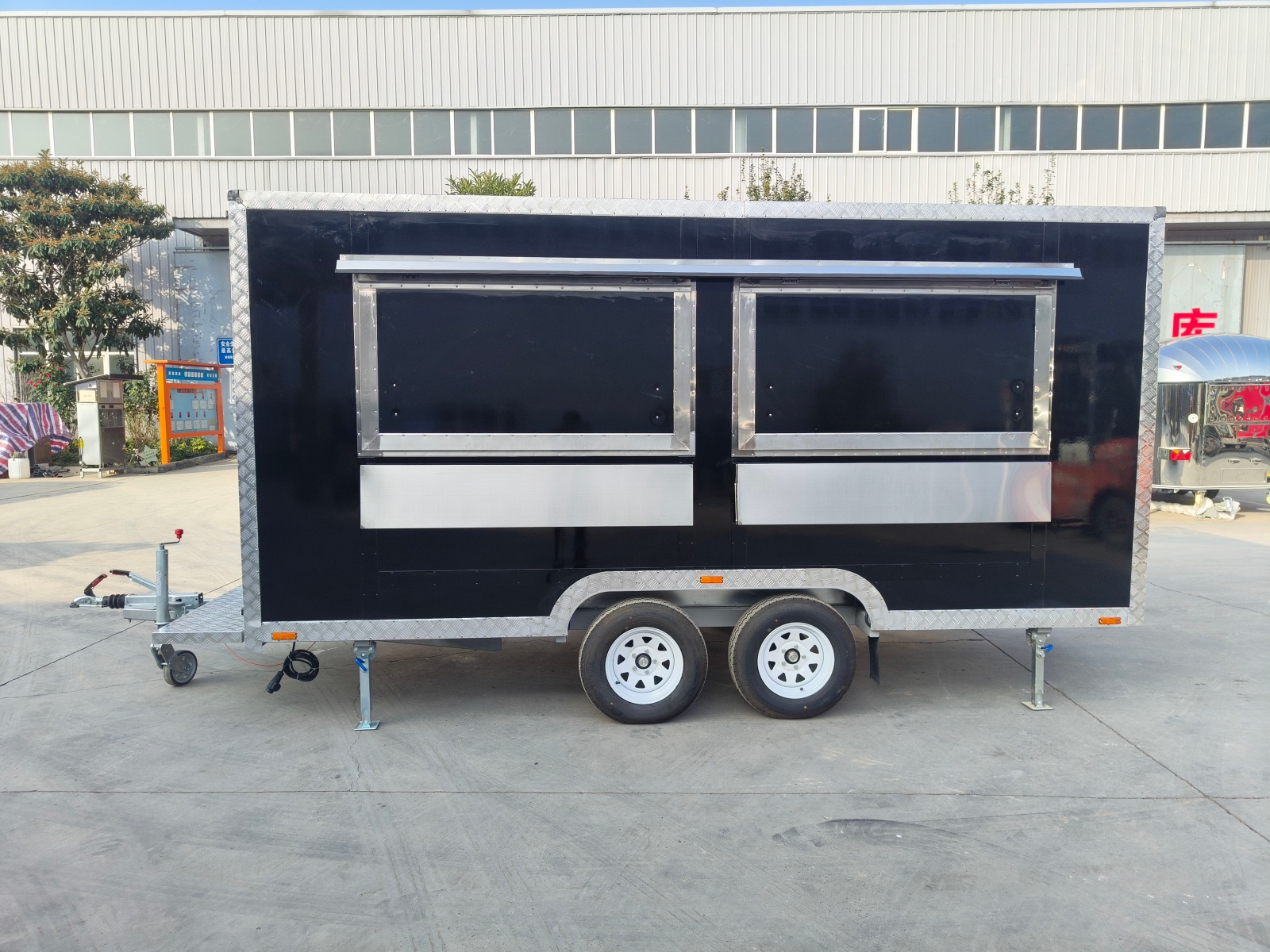 YG Mini Mobile food truck Coff - Coffee Equipment For Sale のレビューと価格