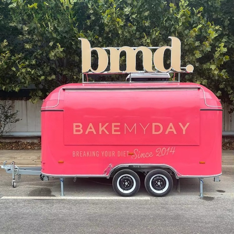 Mobile Food Trailer Bakery Ice - Mobile Coffee Van Equipment のレビューと価格